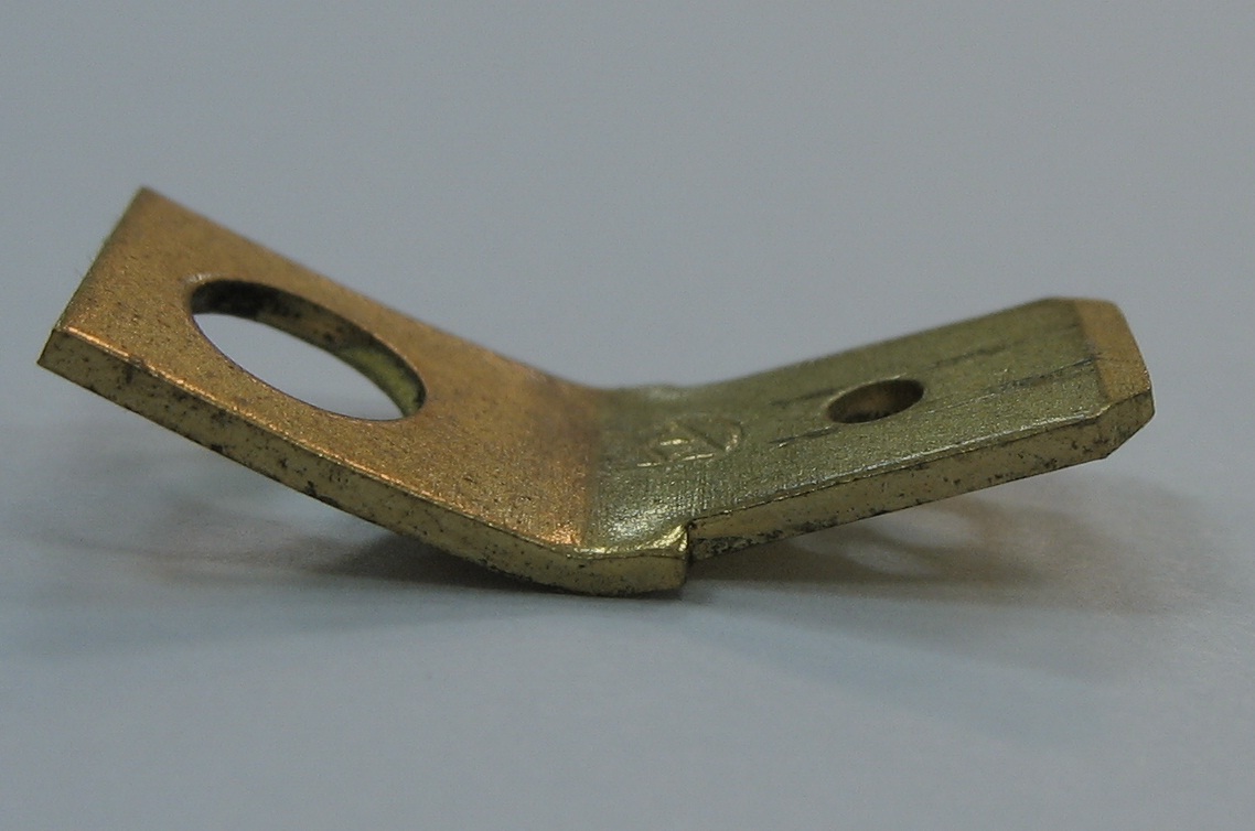 280182 kontaktas 6.3x0.8mm prisukamas, lenktas 45°